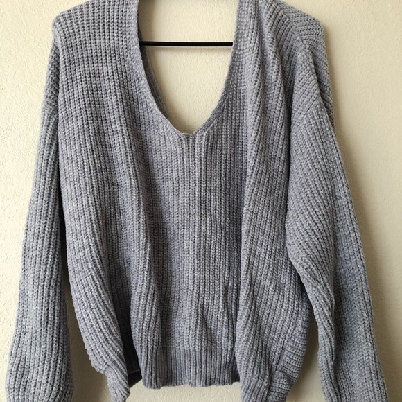 Forever 21 Sweaters - Forever 21 gray open back sweater